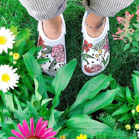 Best Shoes for Gardening and Yard Work 