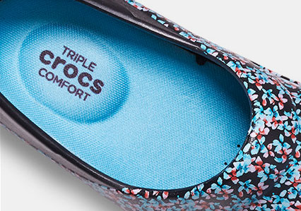 crocs orthotic flip flops