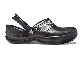 closed heel crocs