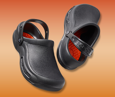 official website of crocs